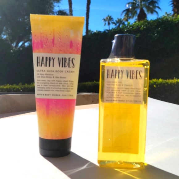 NWT/USED BBW Happy Shower Gel & 24 Hour Shea Body Cream Set - Picture 2 of 3